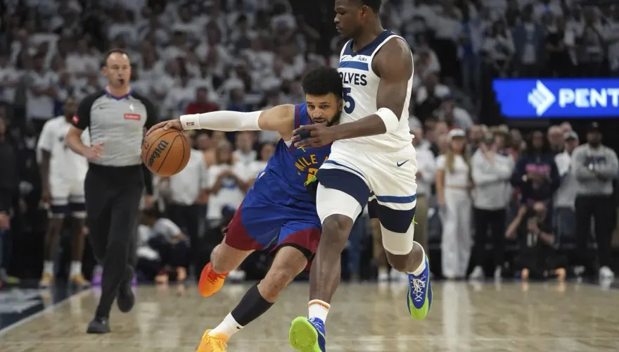 聯盟護航？莫瑞G2暴走未禁賽遭噓爆　前NBA砍將狠批：噁心！