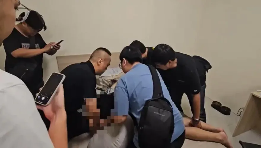 影/心狠手辣殺三至親！涉重嫌女婿是狗奴　逃亡不忘抱愛犬