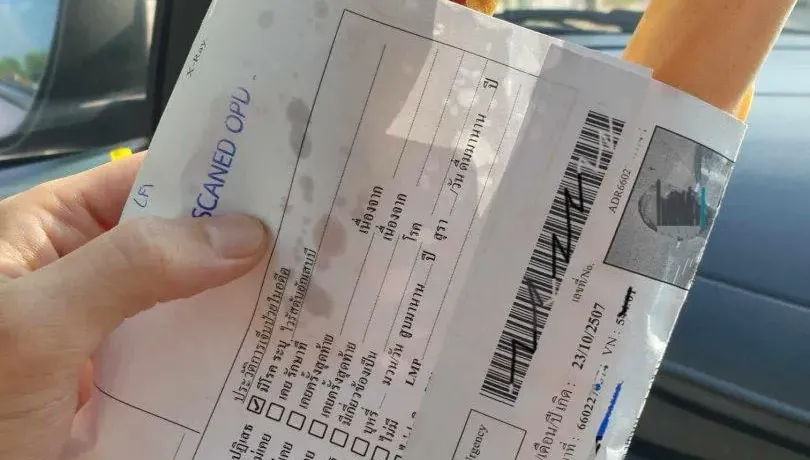 吃一半吐出來！泰街頭買煎餅驚見「病歷單」包裝紙　男崩潰：對方得B肝
