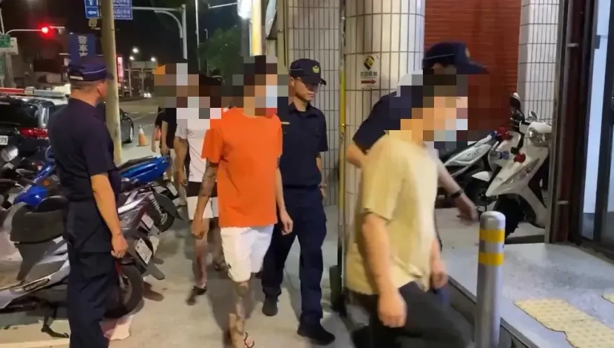 影/嘉義KTV坐檯沒付錢！業者、客人爆發衝突　3人到案