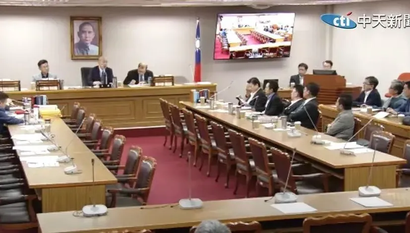 政黨協商逾3小時無結論　韓國瑜致意王國材：非常不好意思