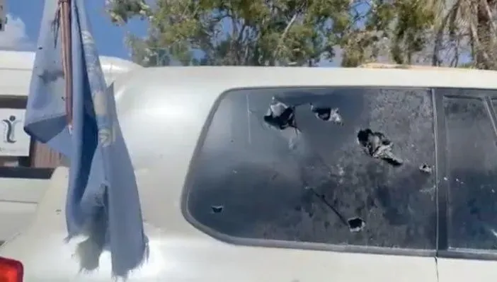 車窗多個彈孔！聯合國首例外籍員工在拉法遇襲身亡　以軍：不保證救援者安全