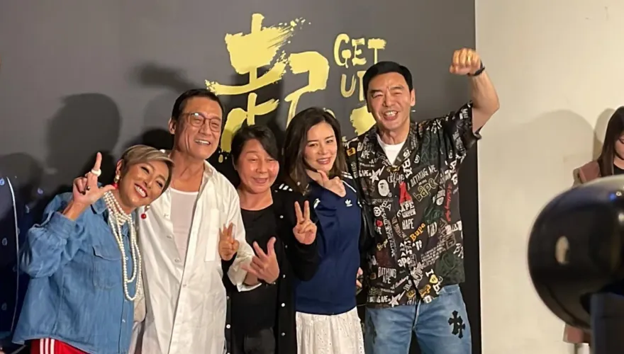 杜德偉忙演唱會林志穎幫按摩　香港天王突現身全場陷瘋狂