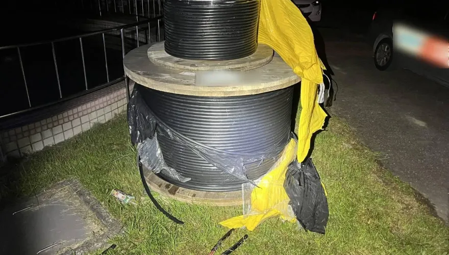 影/新竹峨嵋變電所竊賊偷剪電纜「被警報嚇跑」　幸未造成停電