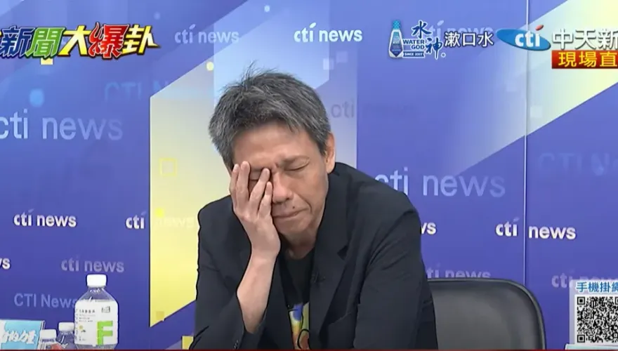 曹興誠《零日攻擊》17分鐘劇情逐段吐槽！謝寒冰見「越南妹撤僑」呼：顧問全豬腦