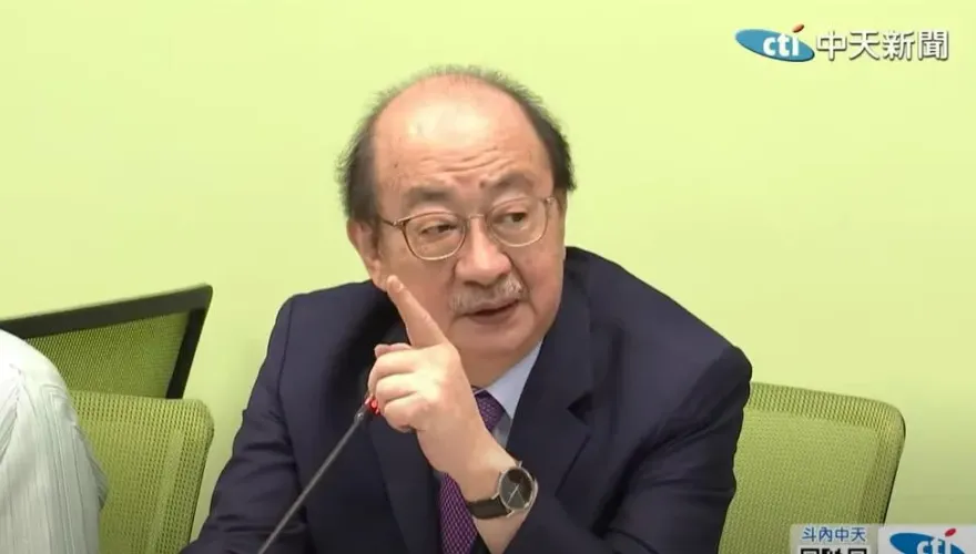 柯建銘遭爆躲閣揆休息室「抽菸」！北市衛生局：查證屬實最高罰1萬