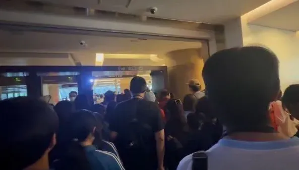 快訊/故宮也停電！外籍遊客傻眼　台電：下水道工程挖損線路…士林1.2萬戶停電