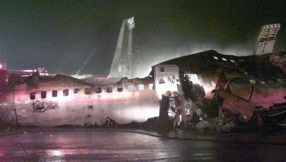 新航「唯一空難在台灣」24年前撞怪手「斷3截爆炸」　83人活活燒死