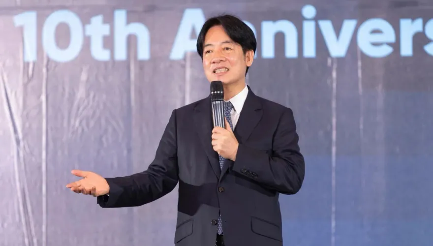 10萬人包圍立院！賴清德發聲「多數不應強行表決」　羅智強轟：正式向國會宣戰