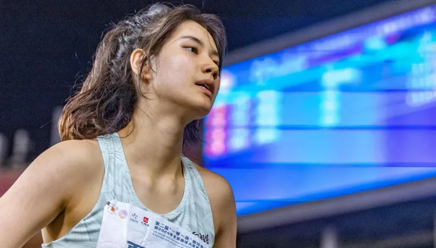 「田徑IU」一天2破PB！速度直逼搶跑女神　夏思凝：喜歡與人競爭激發潛力