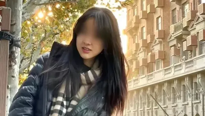 影/離奇墜亡！20歲正妹留學生魂斷星國　父誓用一生尋找真相