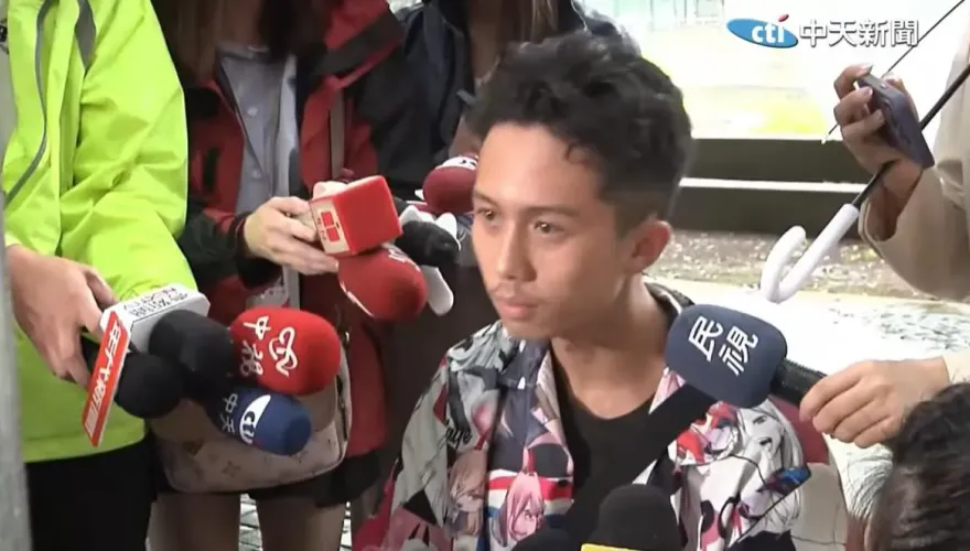 孫安佐究竟怎麼了？嗆父放符水、自揭被下蠱！精神科坦言：他可能需要幫助