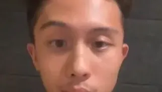 影/孫安佐裸上身直播RAP！喊「我爸媽擋不了」：25歲將幹大事