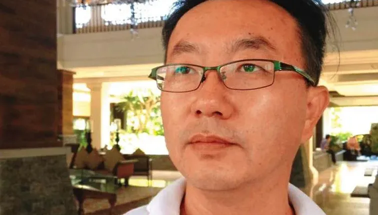 百億賭王左右手竟是「名記者史鎮康」！連襟是檢察長