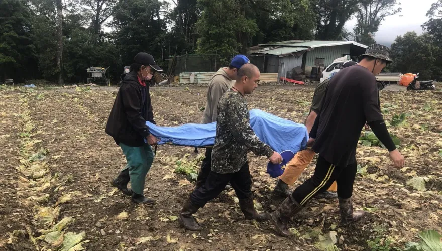 快訊/宜蘭大同工寮8旬翁墜15米深谷！救起明顯死亡