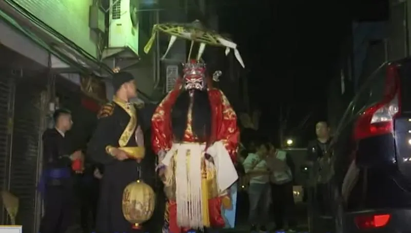 生人回避！彰化伸港平安夜「送肉粽」