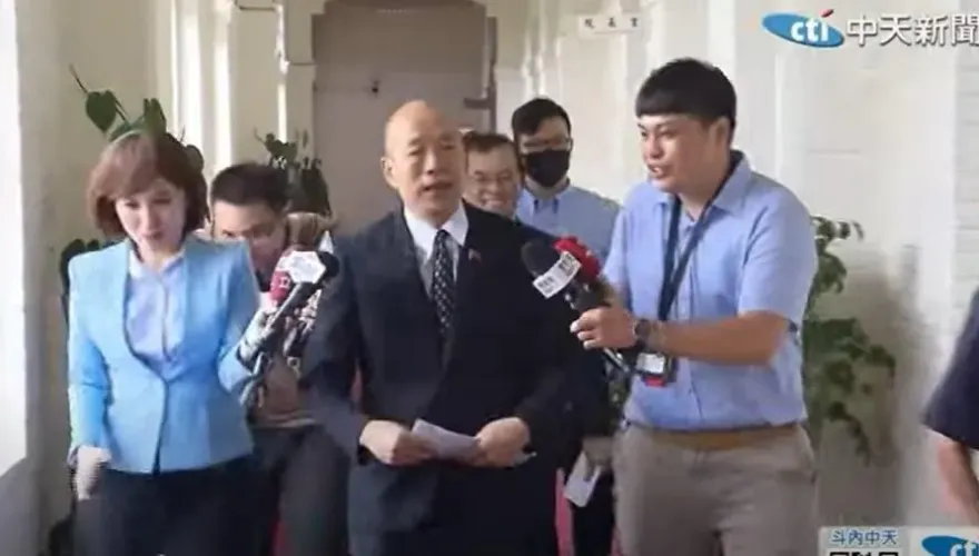 藍稱不會強推花東三法！柯建銘稱別放煙霧彈：韓國瑜撤案才是釜底抽薪