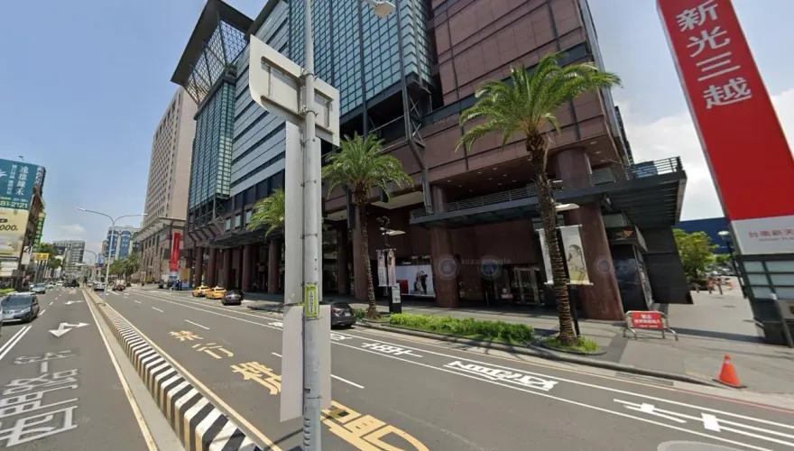 不斷更新/全台百貨營業時間整理！高雄「夢時代、新光三越、漢神2館」急宣布17：30暫停營業