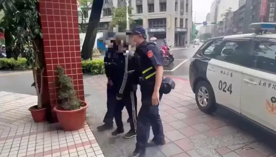 影/北市櫃姐遭偷拍怒報案　無業男遭逮手機已重置仍送辦