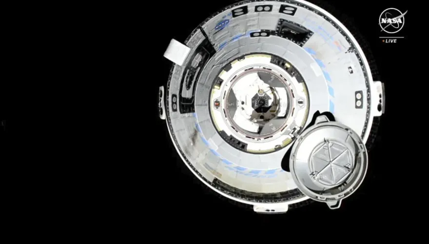 影/有驚無險！波音「星際飛機」與國際太空站安全對接　NASA曝關鍵畫面