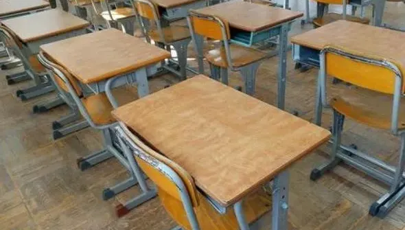 興趣不同是異類？國二女不玩抖音遭霸凌　書包被倒早餐
