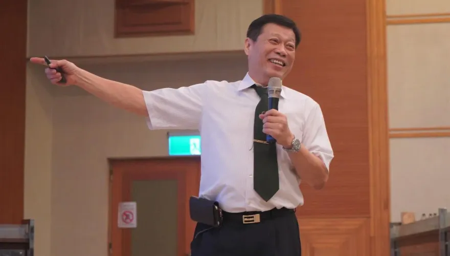 批唐治平不認母遺體！高大成被酸民嗆「有病」反擊了：怎可能過世2天就不認得