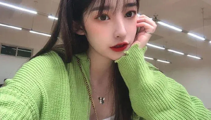 陸女星黃一鳴未婚生子！　爆孩子爸是「百億富少的種」：不負責的男人