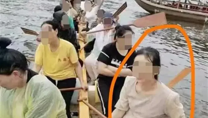 重慶龍舟隊賽前訓練翻覆致3死！官方急取消賽事　家屬曝船上未配救生衣