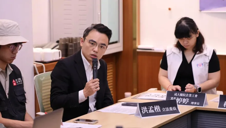 海巡署慌了沒說實話 ？陸快艇衝淡水洪孟楷驚爆真相： 破口非常嚴重