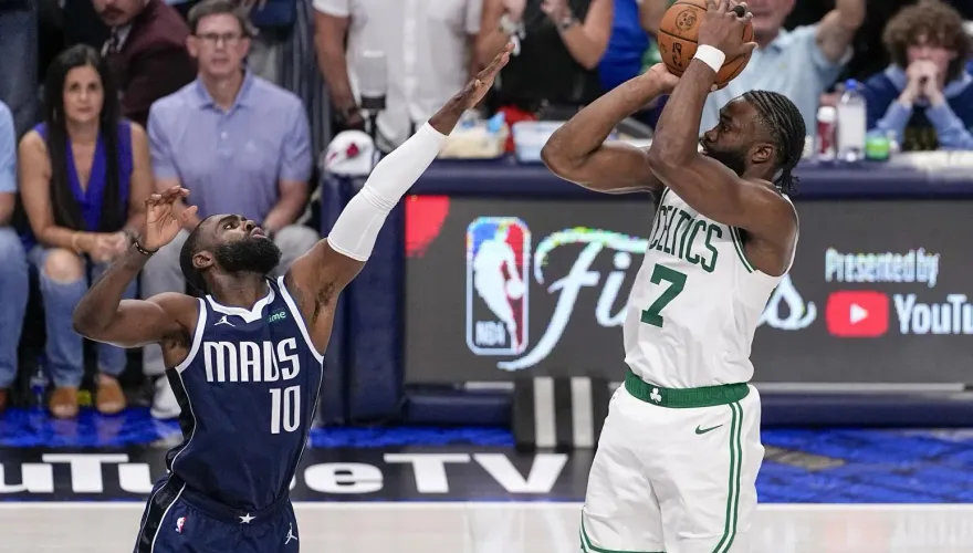 NBA總冠軍賽塞爾提克3連勝聽牌　塔圖姆、布朗合轟61分擊退獨行俠