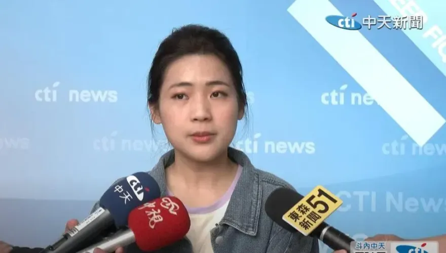 王義川控遭跟監揚言報案　徐巧芯秀「不在場證明」稱：那快去啊！