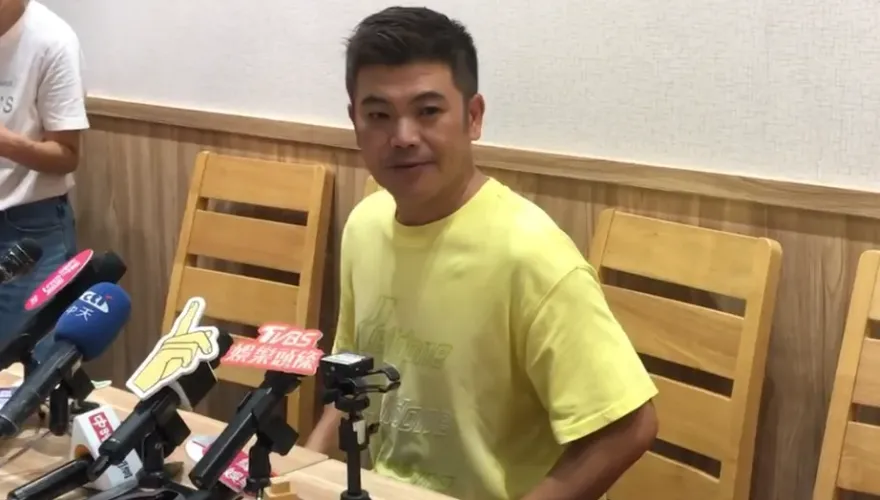 昔迷簽賭欠4千萬！馬國畢現身揭「還債進度」　認隔10年同框前妻淚崩