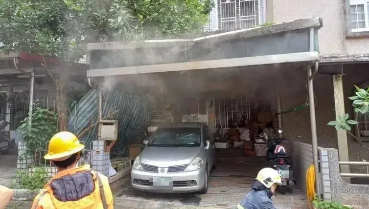 宜蘭蘇澳民宅大火！消防破門救出父子　62歲兒送醫宣告不治