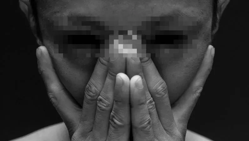 10歲童詭笑「睡覺突起身殭屍跳」　家人以為鬼附身…竟是罹罕病