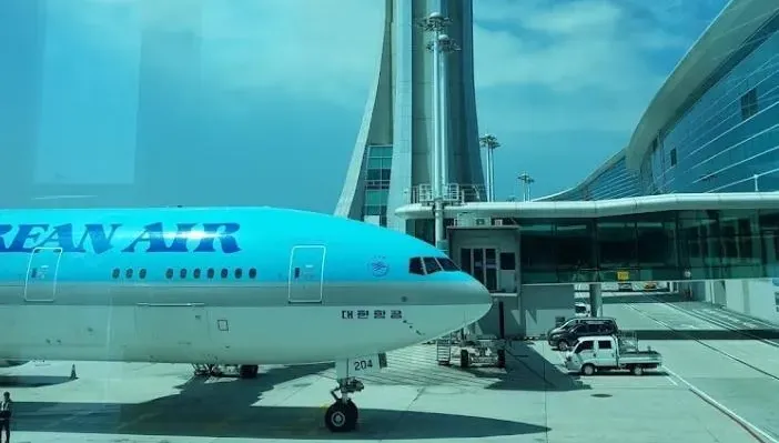 大韓航空班機出事！仁川飛台中班機「疑增壓系統異常」緊急返航　13人送醫