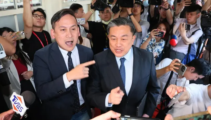 影/葉元之還原立院衝突始末！怒轟王定宇「大草包」：不敢告是俗辣