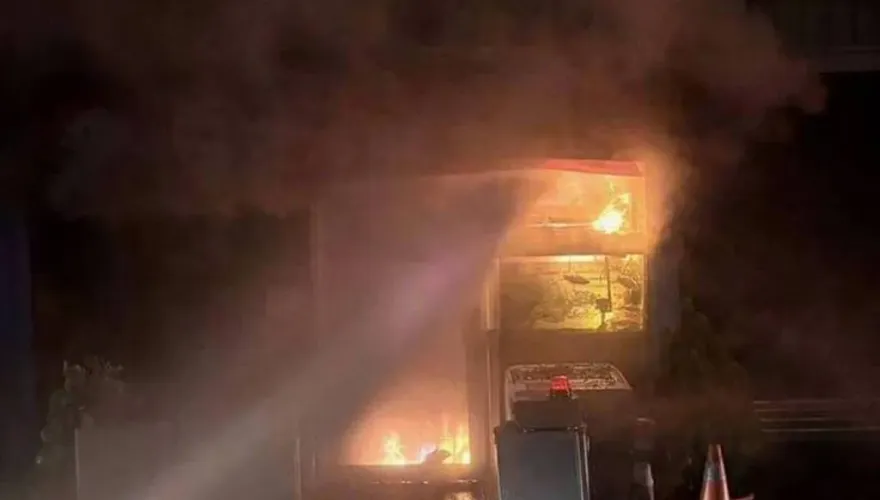 影/布塞住門縫！彰化電器行大火全面燃燒　屋主正確動作救5命