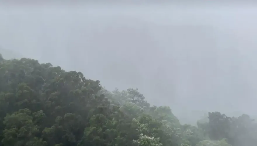 快訊/國家警報狂響！中南部多地大雷雨　山區4地暴雨到17:25