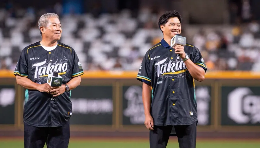 影/吳念庭選秀前先披台鋼戰袍！劉東洋稱「天上掉下的禮物」表態會指名