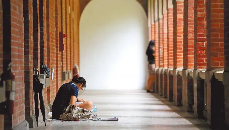 4所大學7月退場「恐掀畢業潮」　教授淪招生人員嘆：1人要拉5學生
