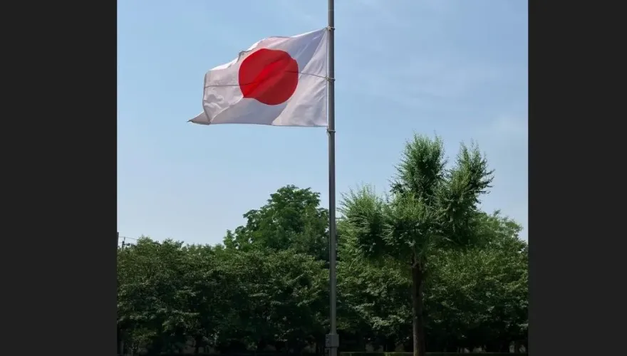 陸校車女工救日母子遭刺身亡　日駐陸使館降半旗致哀