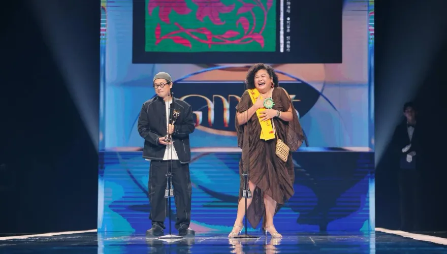 巴奈金曲感言讓賴清德高潮！　黃揚明曬蔡英文貼文狠打臉：前總統還懂得別去蹭
