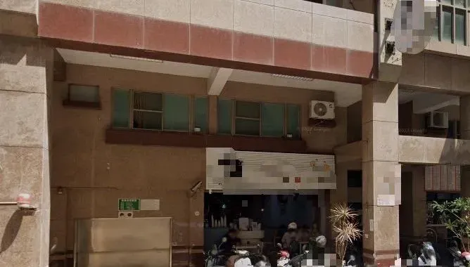 吃個早餐燒起來！高雄這早餐店煎台起火　老闆、10客人驚逃