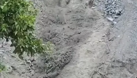 快訊/一波未平一波又起！蘇花午後再度坍方　山崩瞬間黃泥滑動畫面曝光