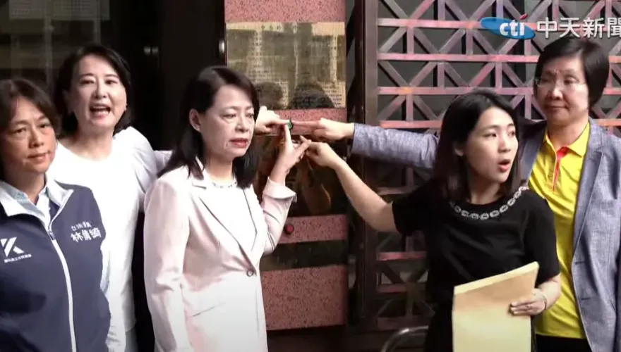《選罷法》修法衝突升級！國民黨團赴地檢署按鈴控告綠委「綁架」議事人員