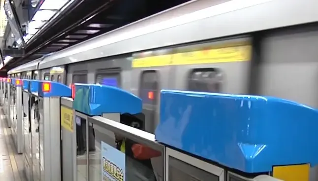 突然忘記女友名　天兵男腦袋空白捷運站大喊「那個宜蘭人」...結果糗大了