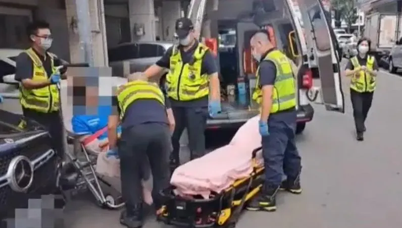影/貨梯卡人！台中男身體懸空「倒吊5樓高」　驚險救援過程曝光