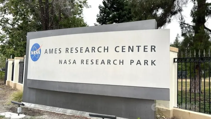 影/靈芝菌絲體變身建材！NASA目標在月球、火星上打造住所