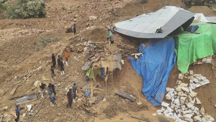 印尼礦場遭土石流掩埋　死亡人數上升至23人、仍有35人失蹤