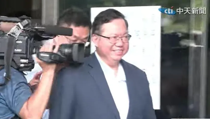 影/黃世杰「同桌」鄭文燦惹議　黃揚明曝他關鍵角色：難道靠王義川？